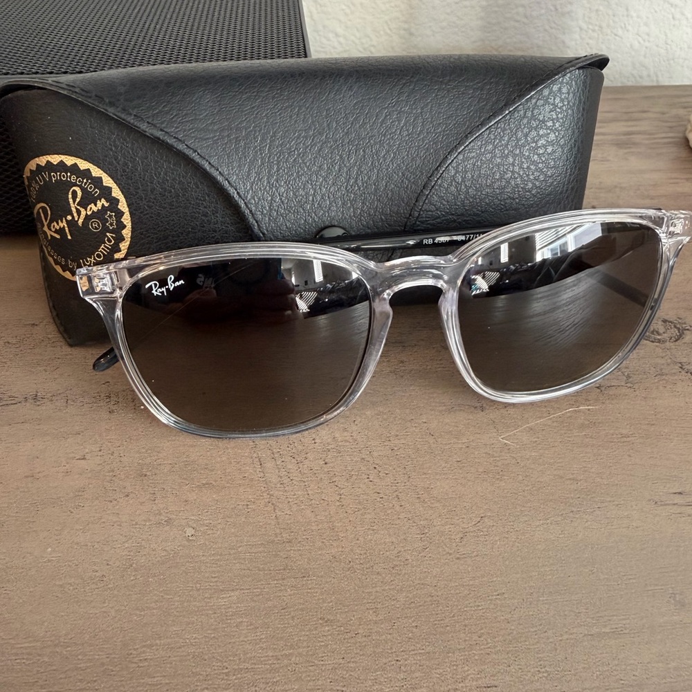 Ray-Ban RB4387 Sunglasses